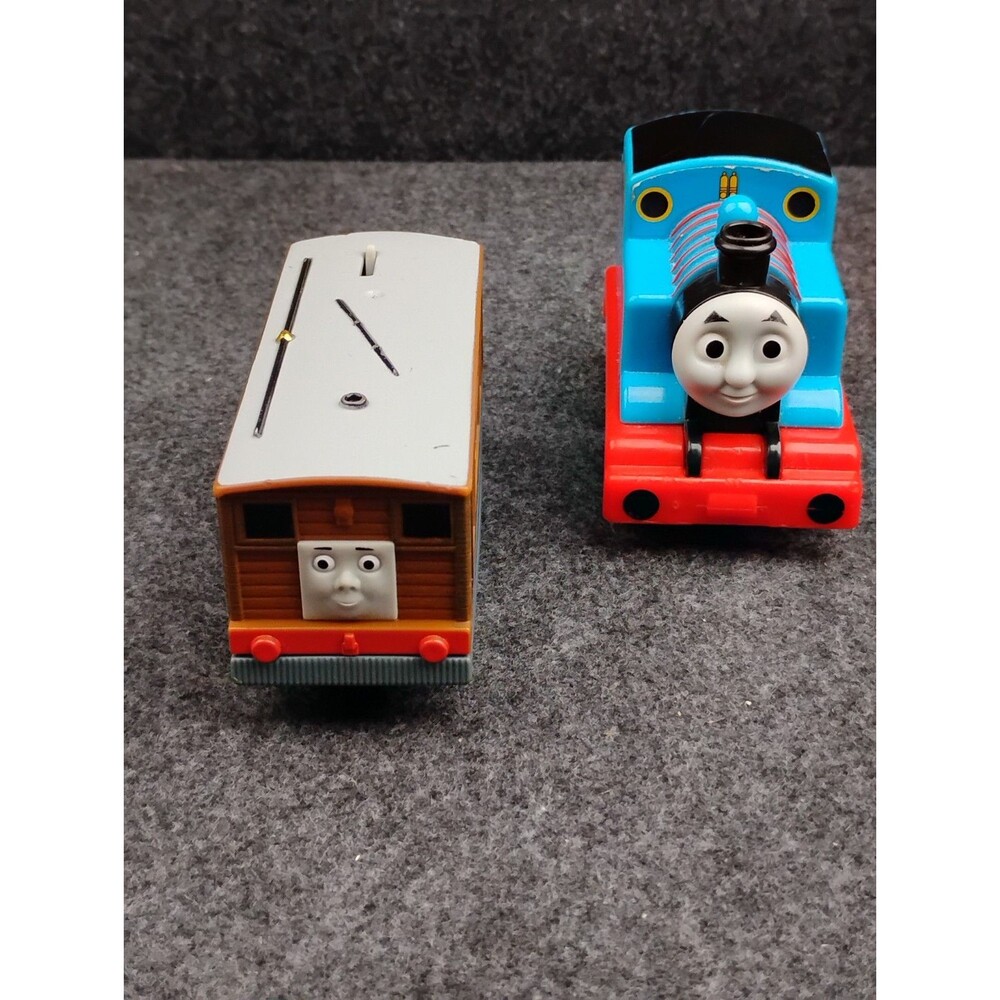 Thomas Train &Friends Lot Track Master Toby Works Plus Bonus Pull Back Go Thomas